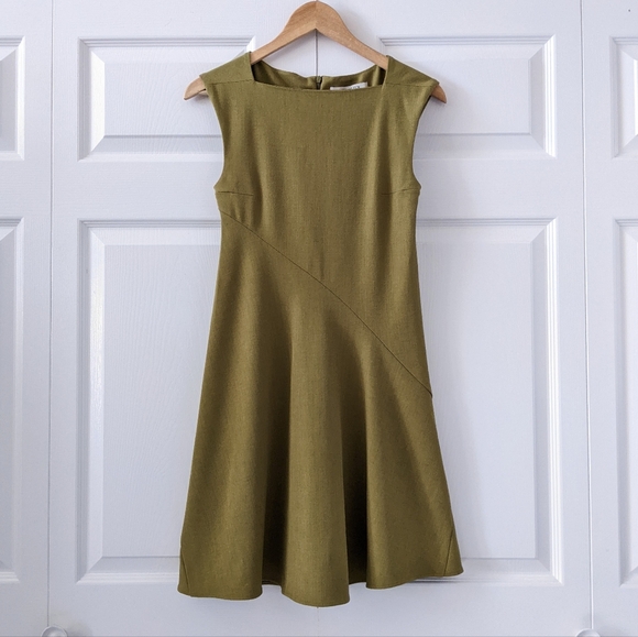 MM Lafleur The Pauline Dress In True Olive | Size 0P/XS - Picture 13 of 15